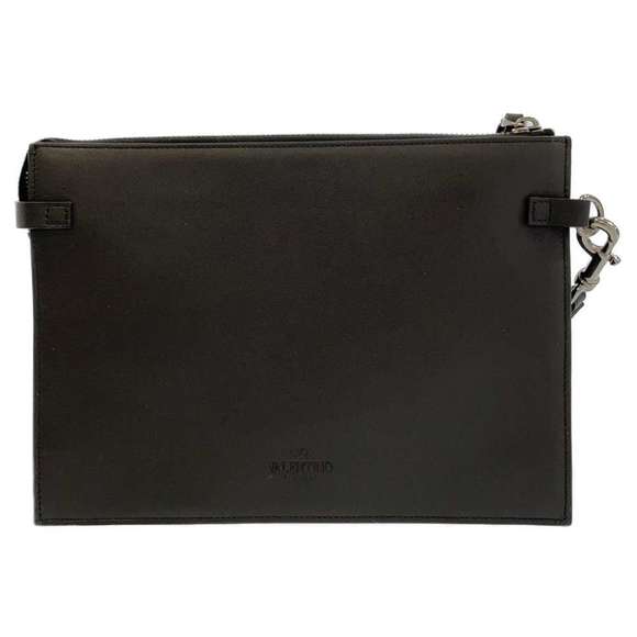 🔥 New with box! Valentino Garavani Heart Studded Clutch - Picture 3 of 12